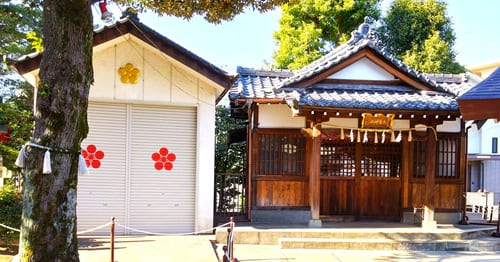 大鳥神社正面の風景