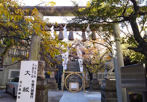 一の鳥居正面の風景