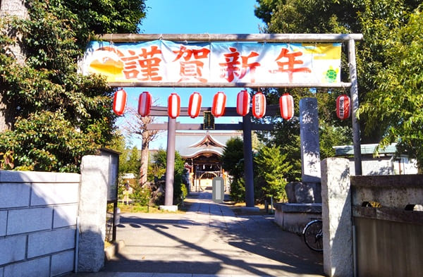 正面入り口の風景