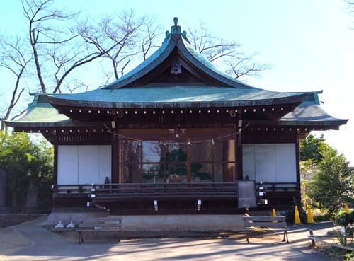 神楽殿正面の風景