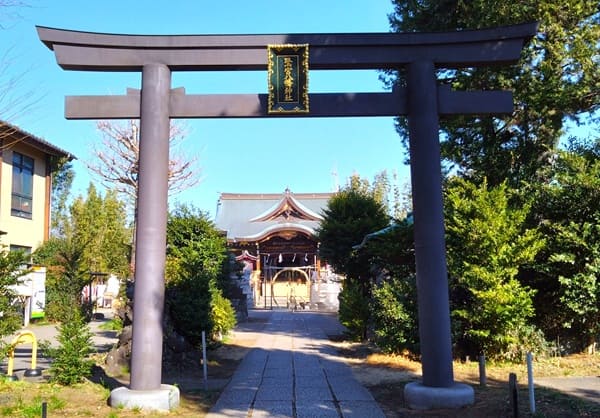一の鳥居正面の風景