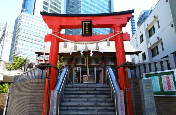 一の鳥居正面の風景
