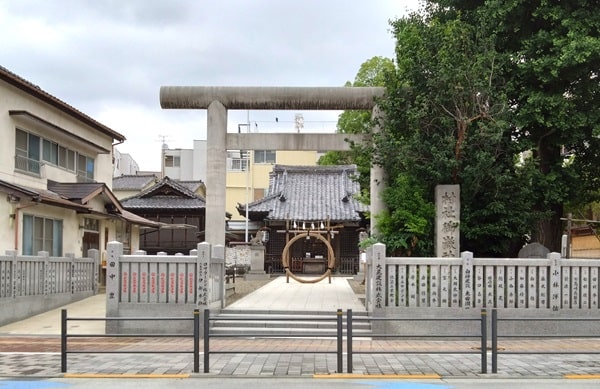 一の鳥居正面の風景