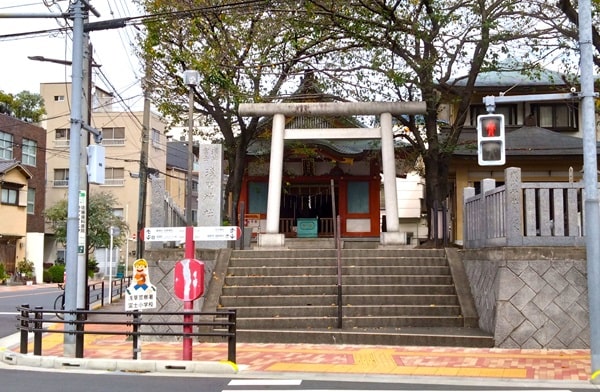 一の鳥居正面の風景