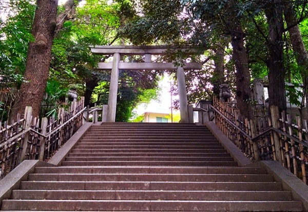 二の鳥居階段下からの風景