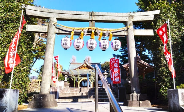二の鳥居正面の風景