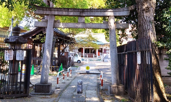 二の鳥居正面の風景